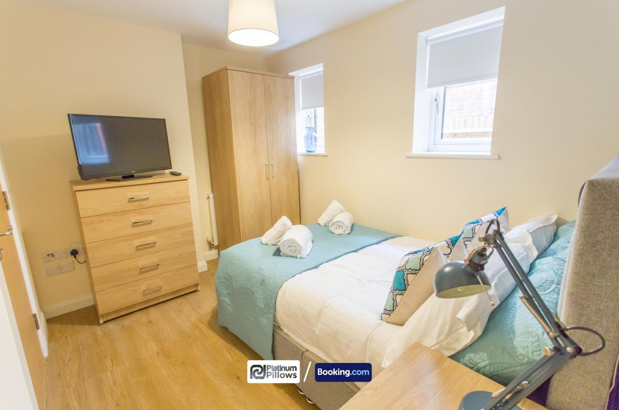 Modern Oxford 2 Bedroom Apartments, Near Headington Hospital, Families & Contractor Accommodation With Parking Ngoại thất bức ảnh
