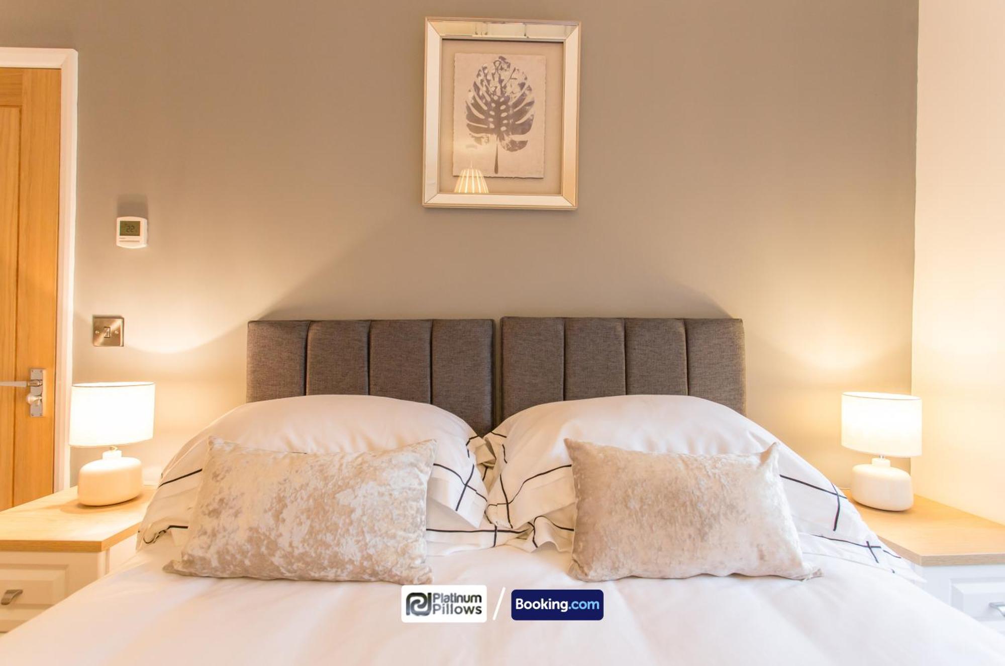 Modern Oxford 2 Bedroom Apartments, Near Headington Hospital, Families & Contractor Accommodation With Parking Ngoại thất bức ảnh