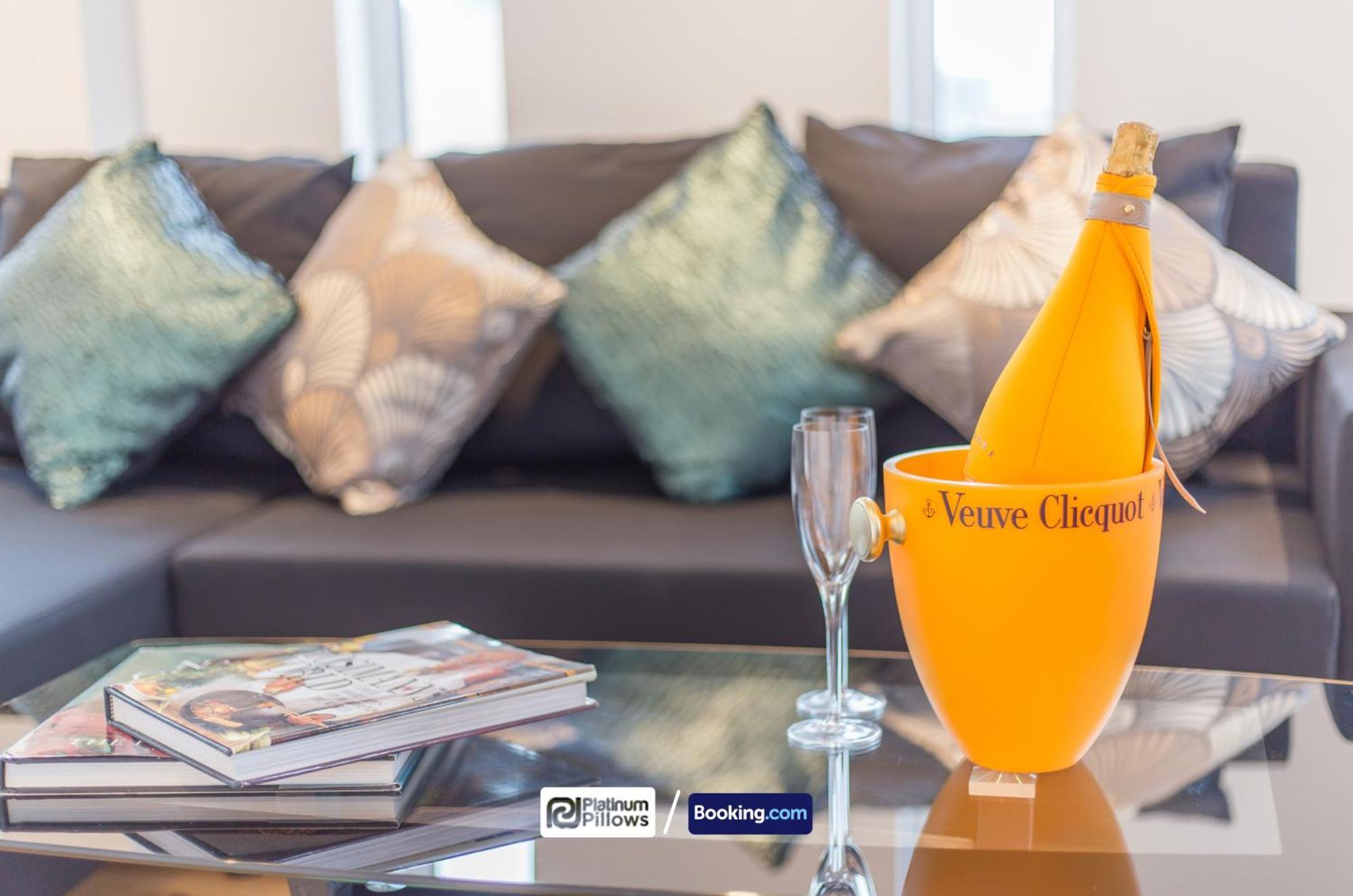 Modern Oxford 2 Bedroom Apartments, Near Headington Hospital, Families & Contractor Accommodation With Parking Ngoại thất bức ảnh