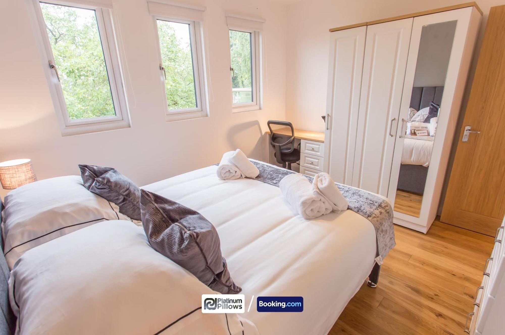 Modern Oxford 2 Bedroom Apartments, Near Headington Hospital, Families & Contractor Accommodation With Parking Ngoại thất bức ảnh